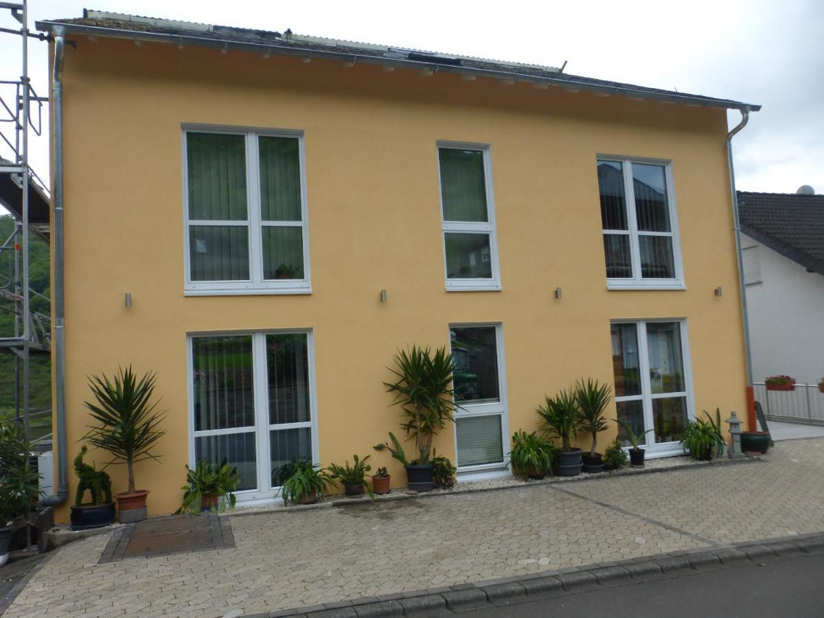 K-Haus Sankt Aldegund Apartment Exterior foto